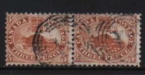 Canada #12 Rare Used Showpiece Pair **With Cert.**