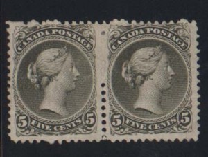Canada #26 Mint Rare Pair  **With Certificate**